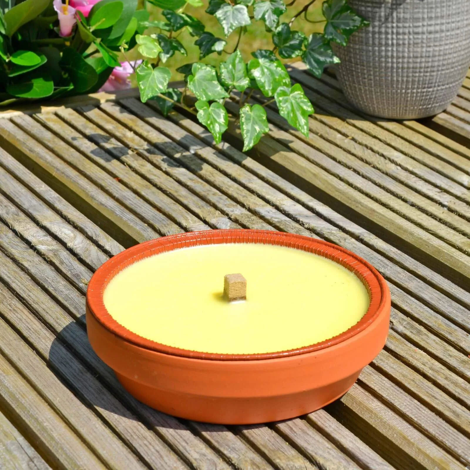 Citronella Scented Garden Candle Terracotta Pot 10 Hour Burn