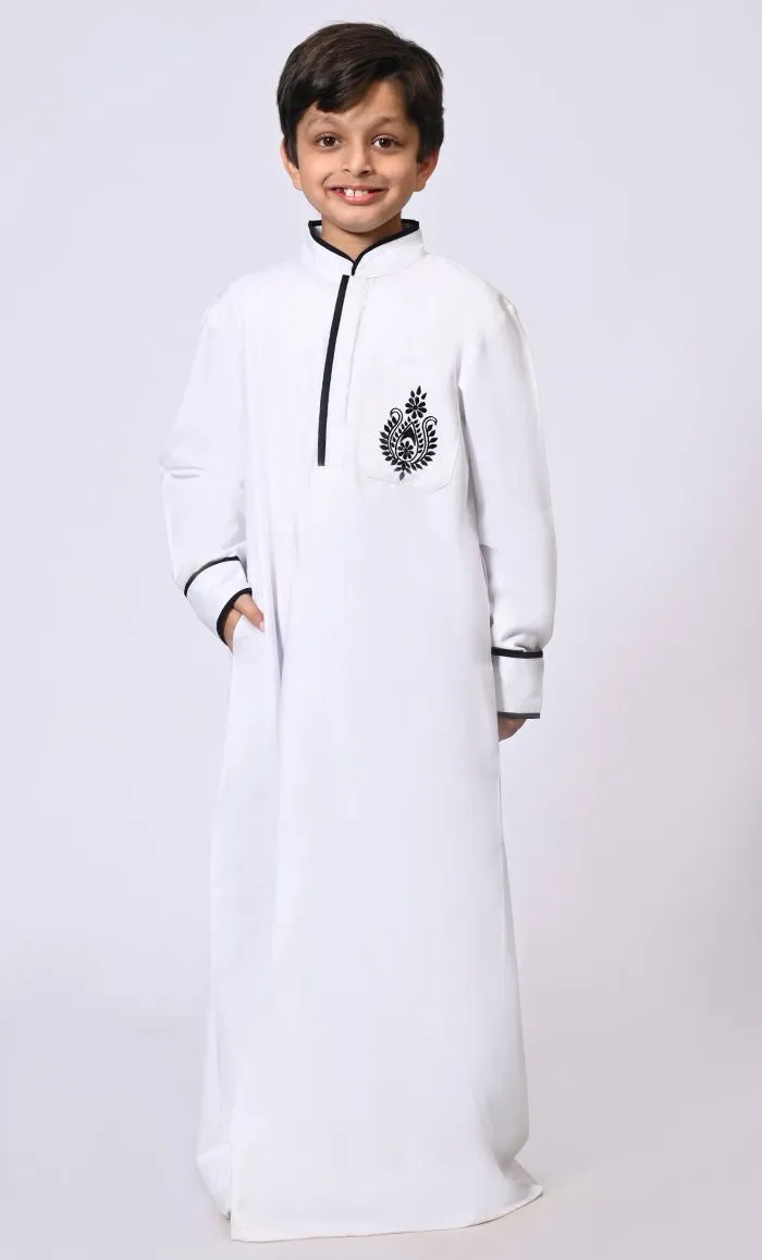 Elevated Elegance Embroidered Boy's White Thobe with Contrast Accents