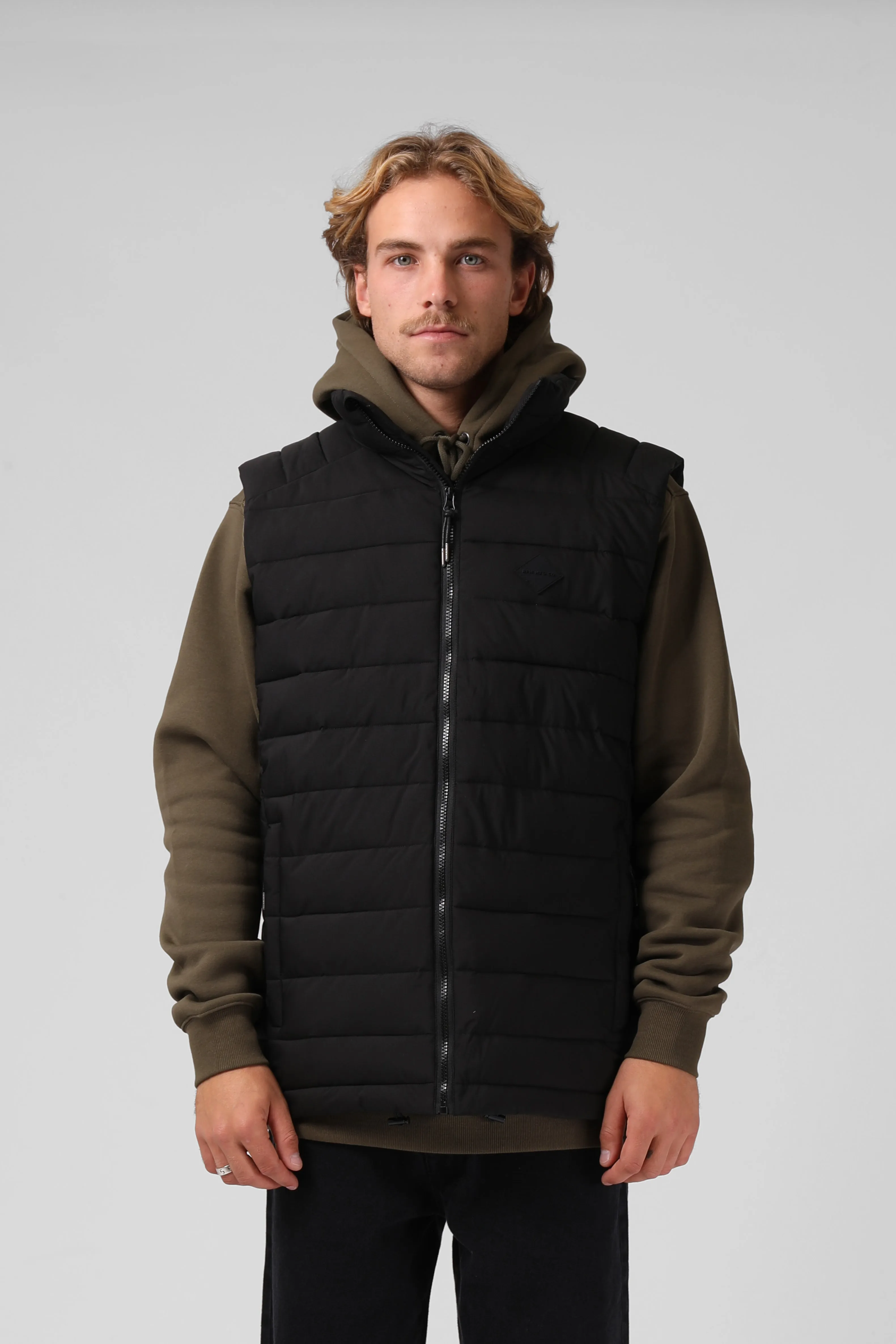 Hike Vest - Black