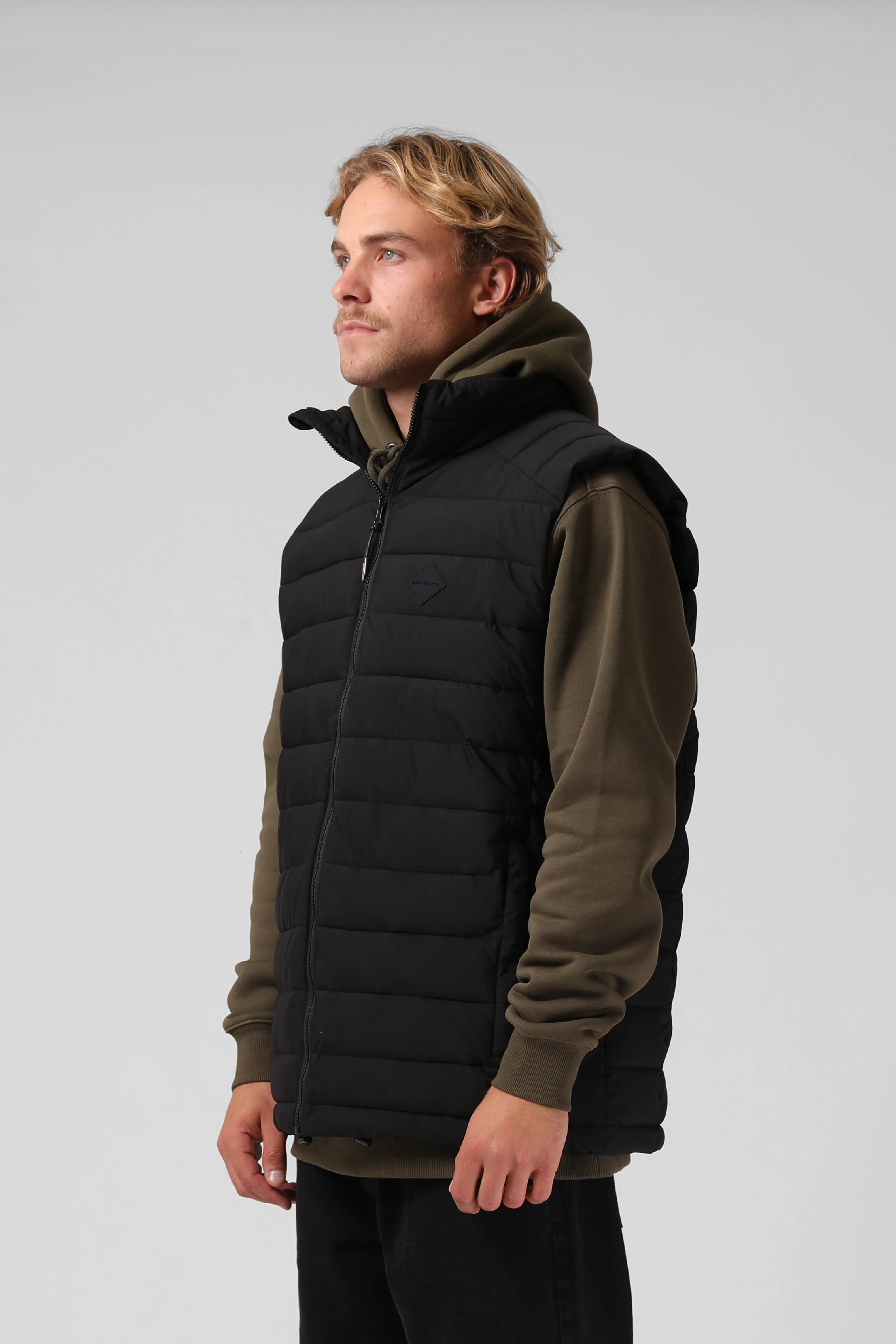 Hike Vest - Black