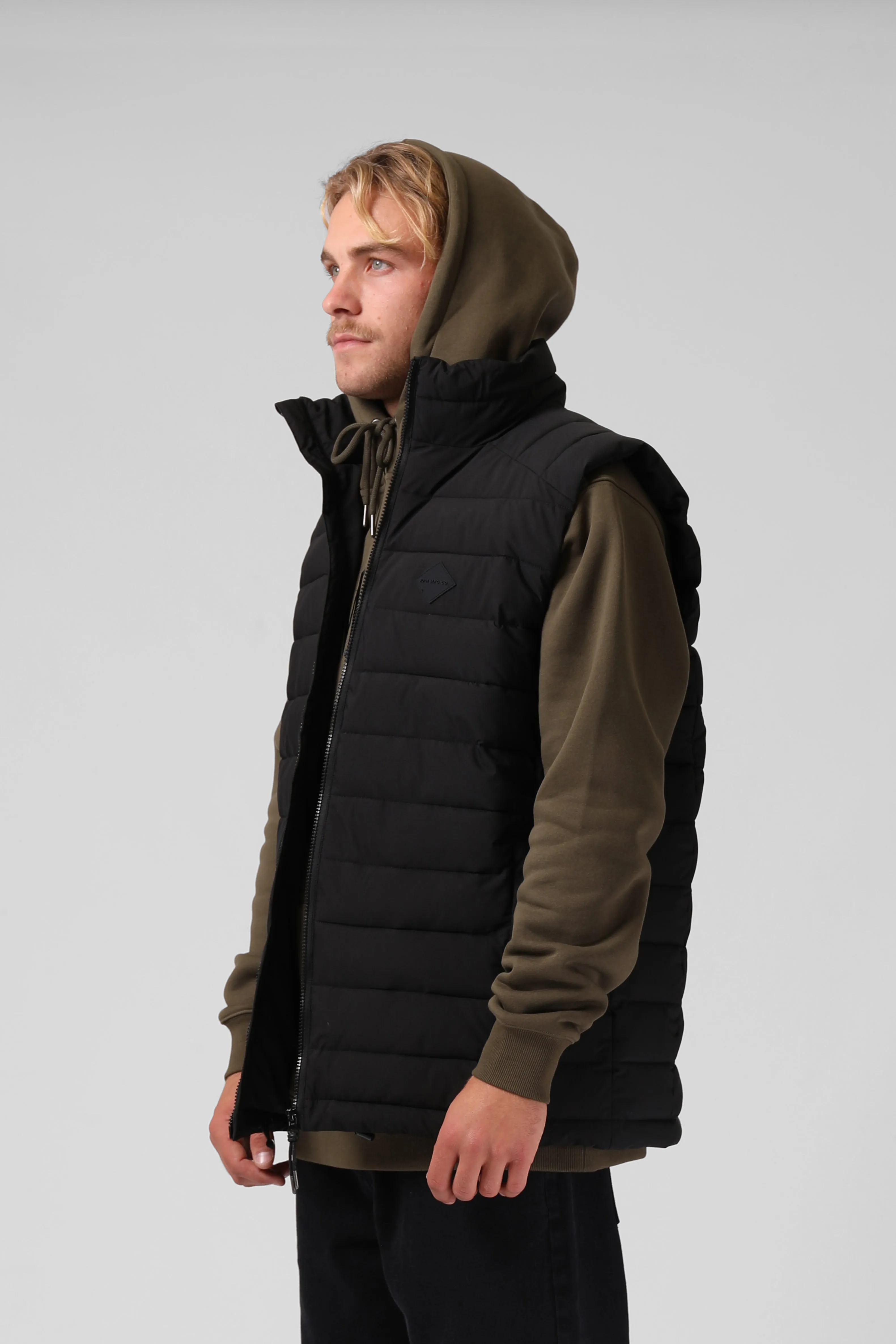 Hike Vest - Black