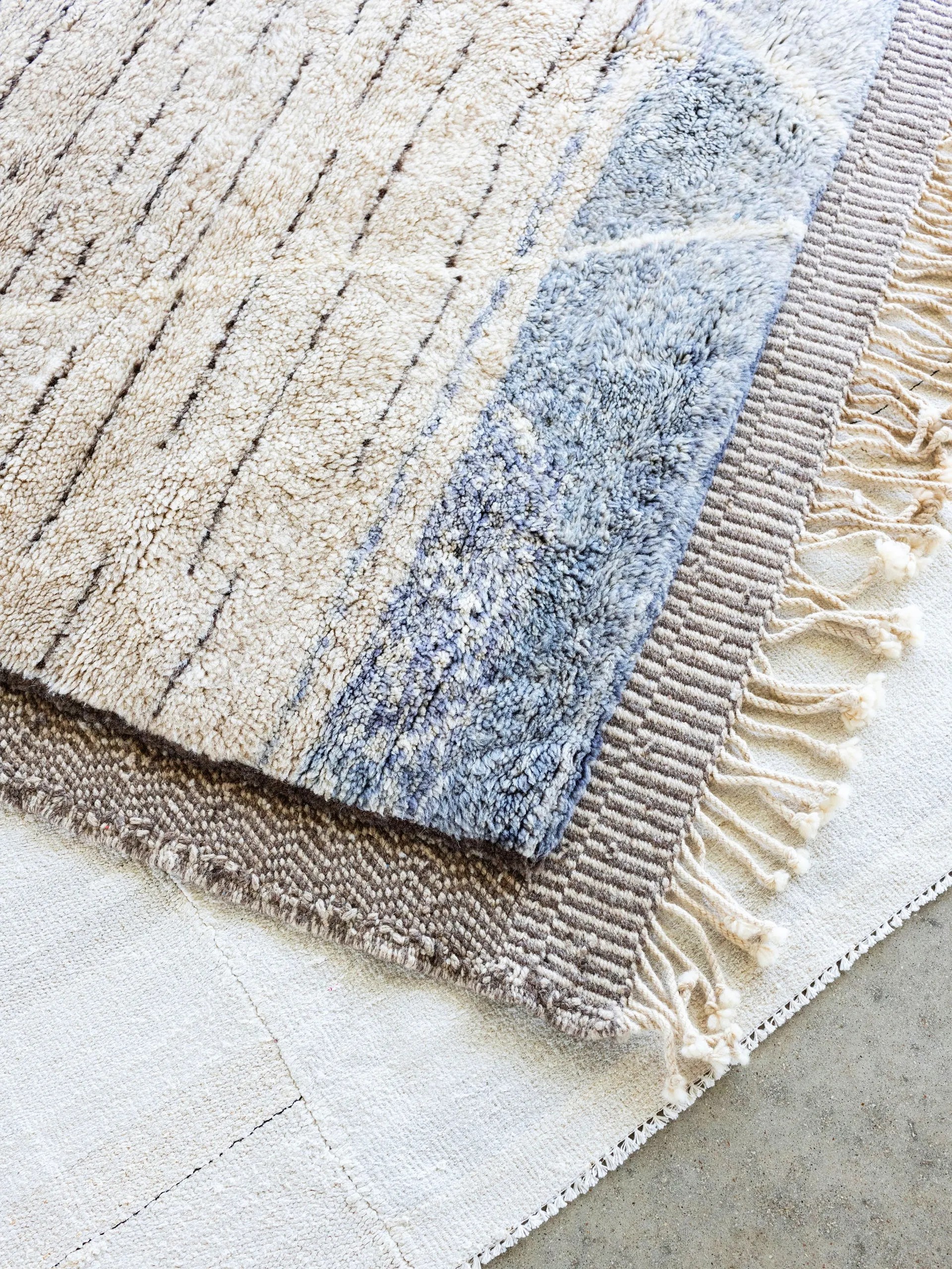 Neutral Organic Beni M’rirt Area Rug