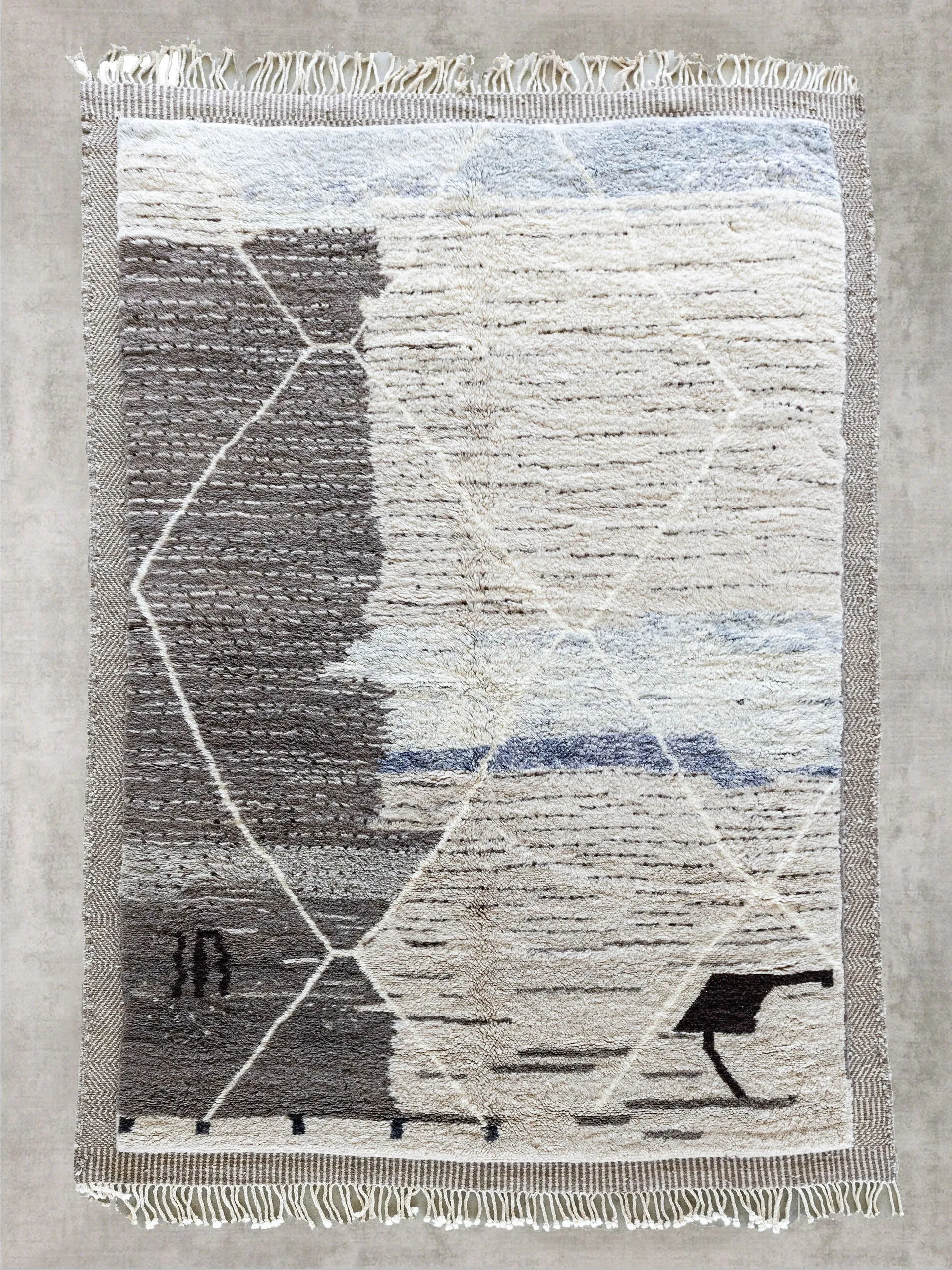 Neutral Organic Beni M’rirt Area Rug