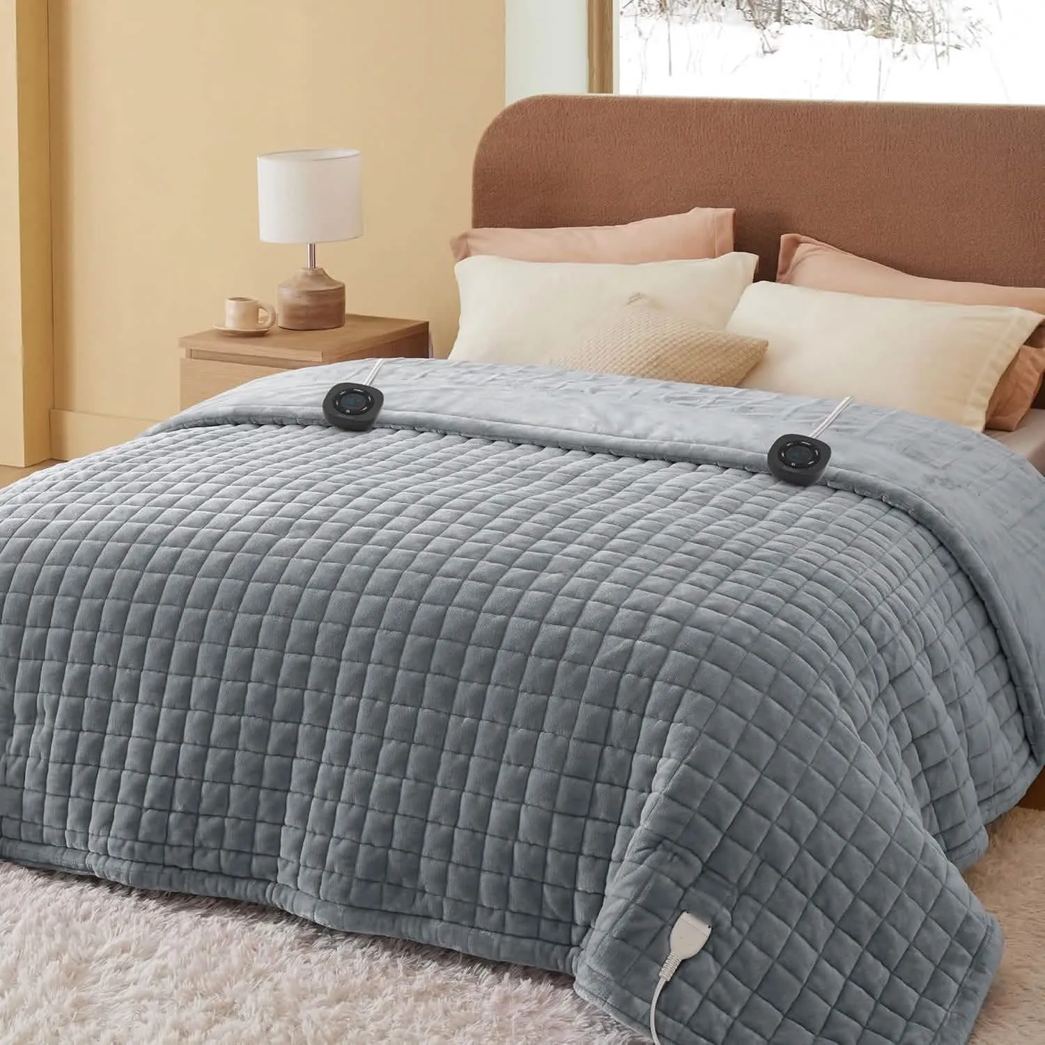 Quilted Sherpa Fleece Heated Blanket Grid